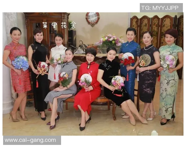 英国足球明星与女团的浪漫邂逅与合作背后的故事揭秘